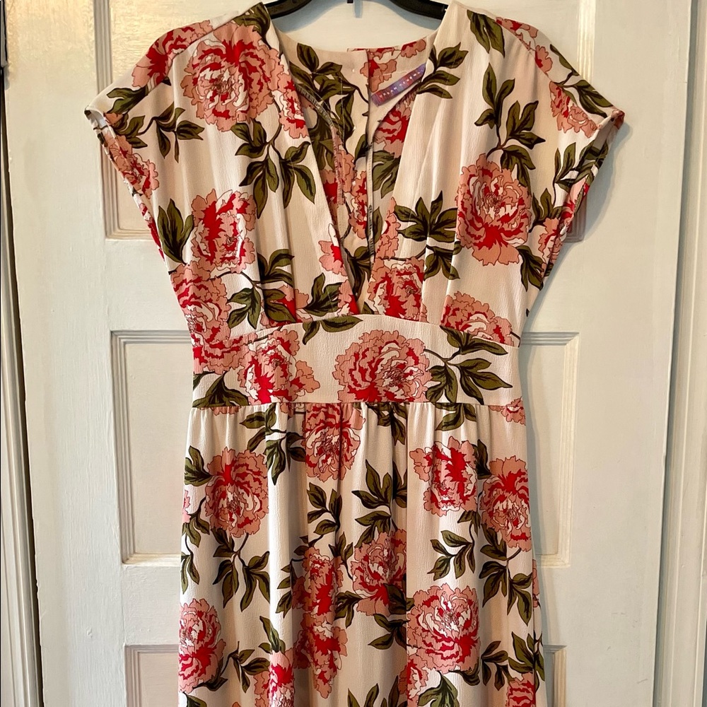 Urban Renewal, Size M, Ivory Multi